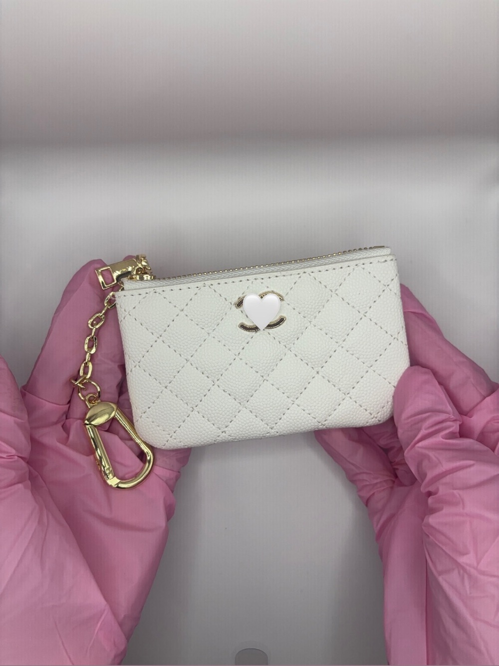 Quilted Charm Zip Coin Pouch - White